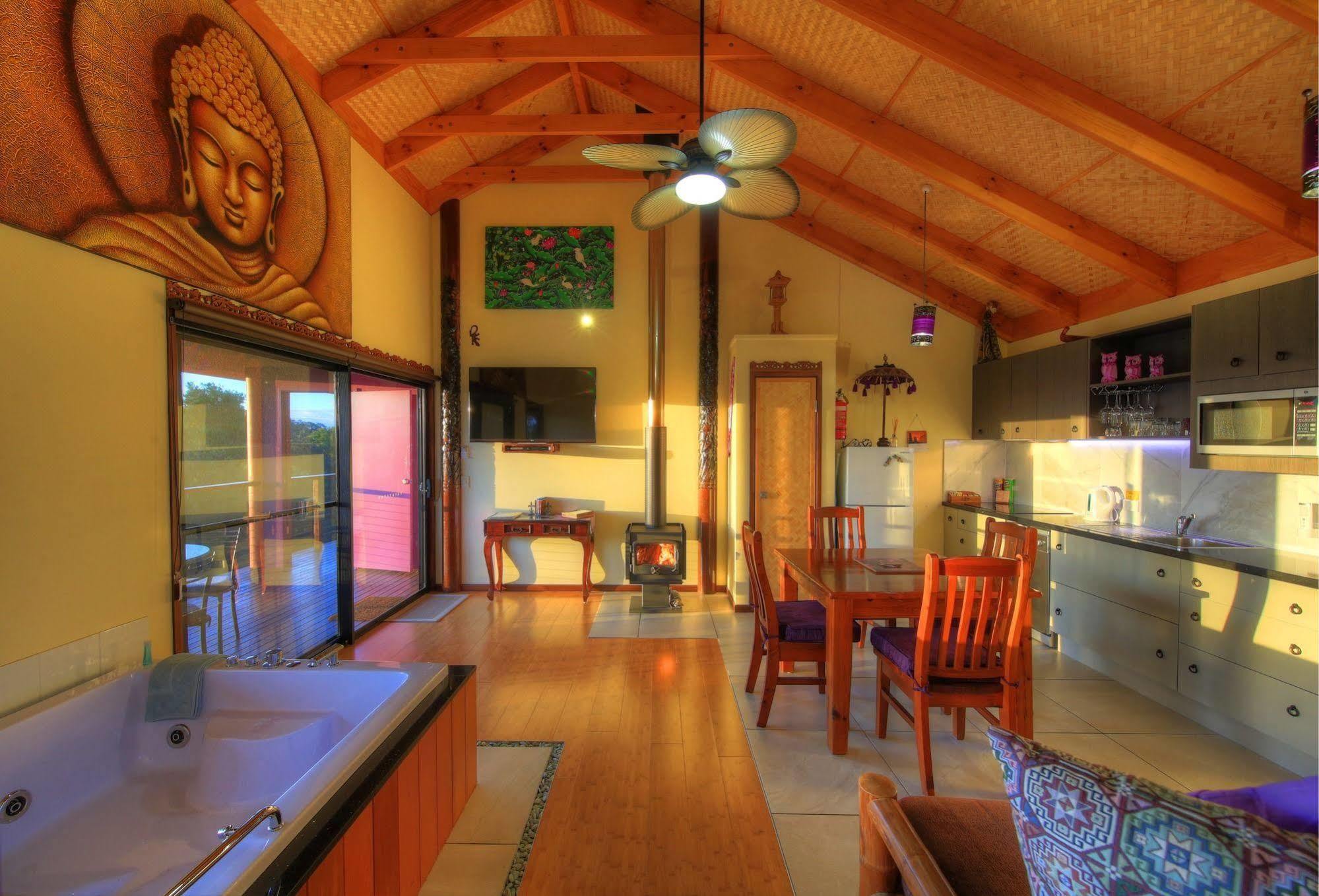 Bed and Breakfast Maleny Tropical Retreat Экстерьер фото