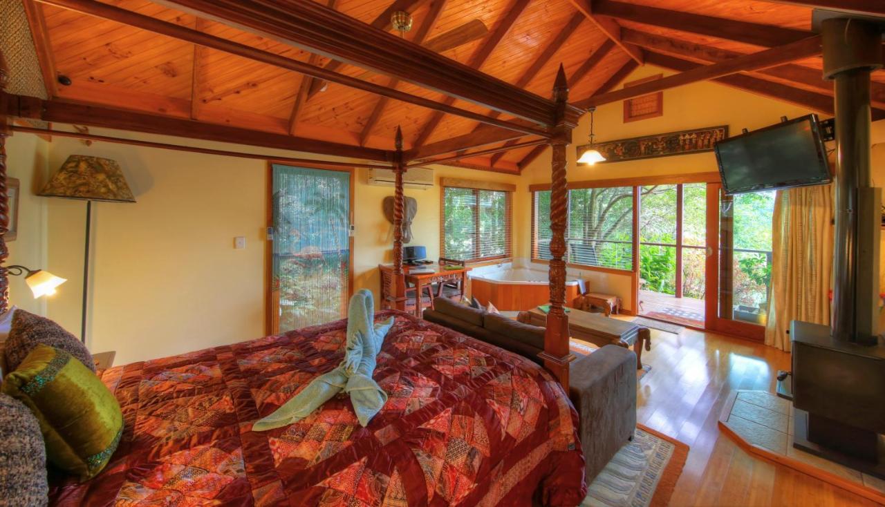 Bed and Breakfast Maleny Tropical Retreat Экстерьер фото