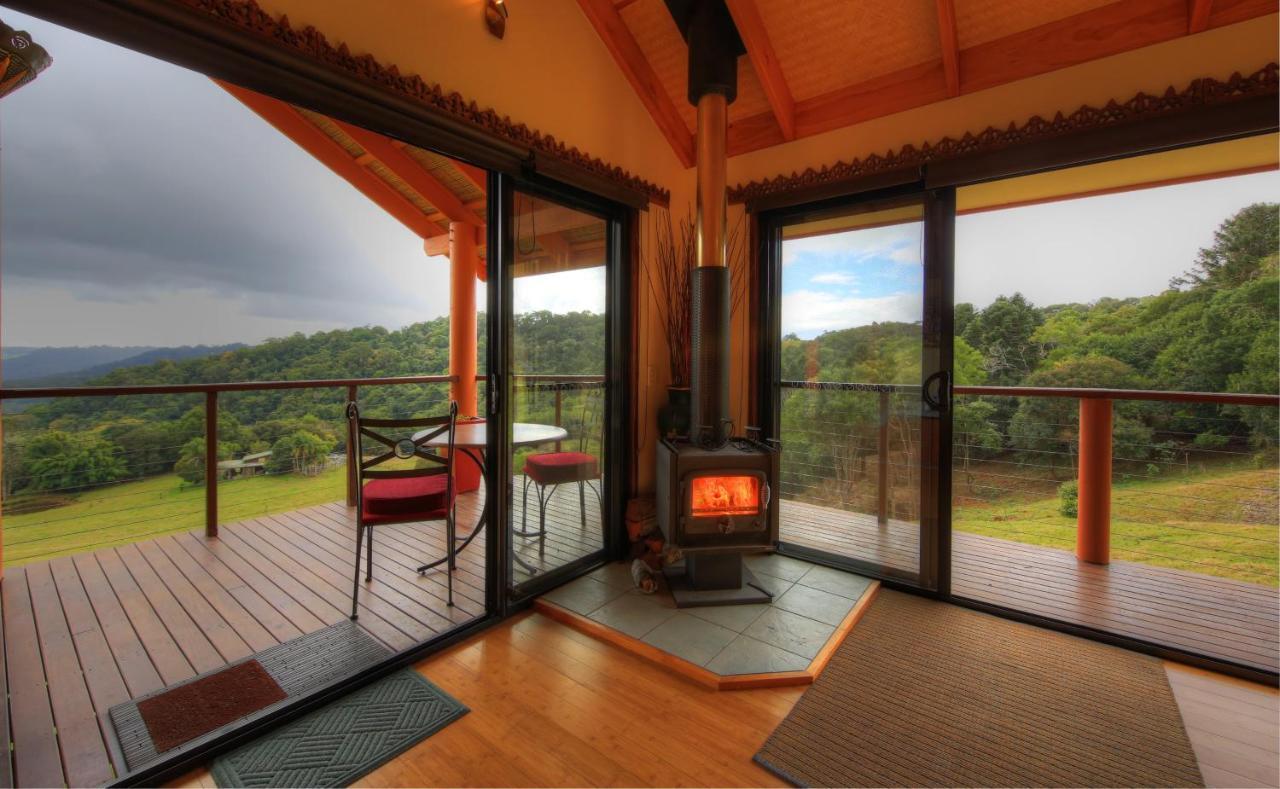 Bed and Breakfast Maleny Tropical Retreat Экстерьер фото